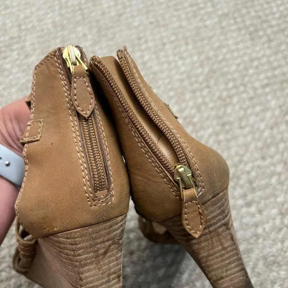 Franco sarto brown strappy  wedge sandal heels size 10 - Picture 9 of 11